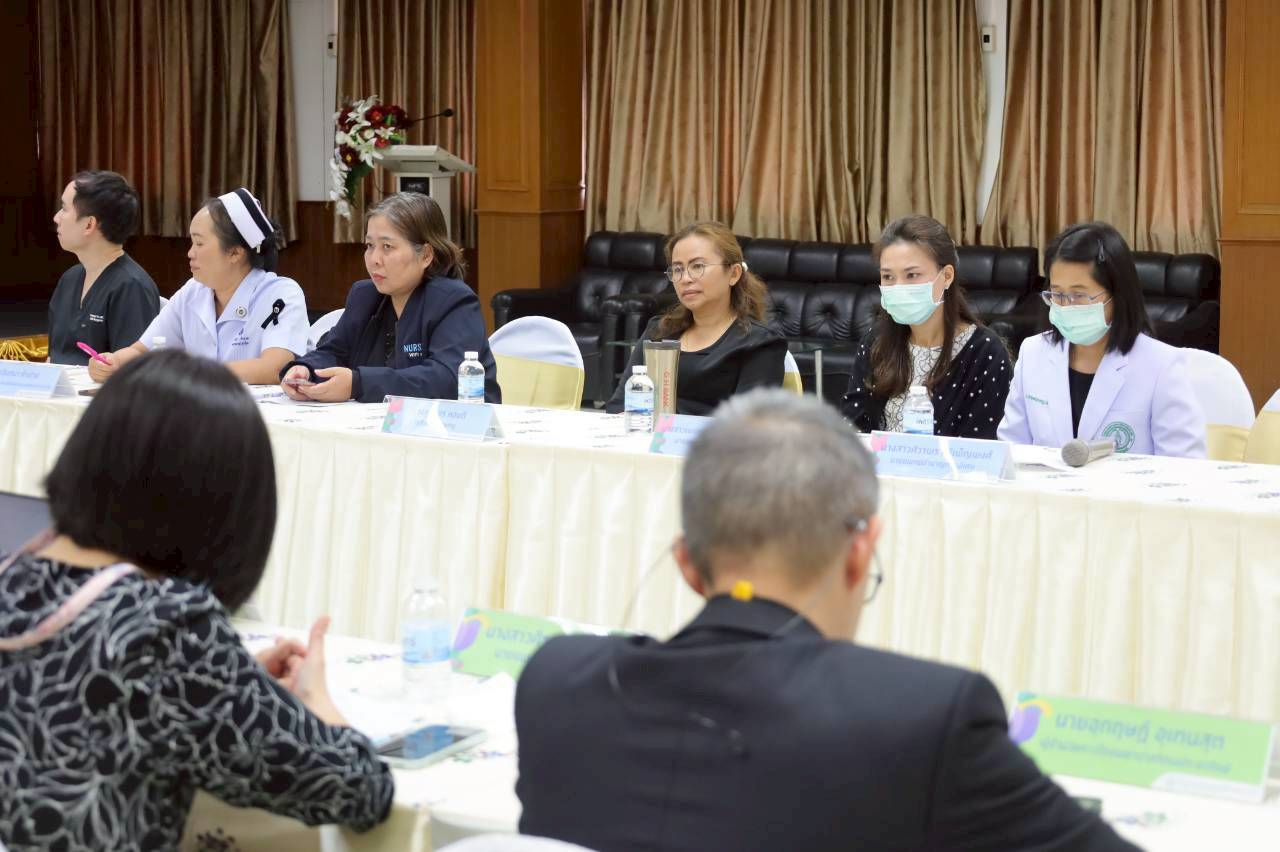 การตรวจเยี่ยมโครงการวิจัย ณ โรงพยาบาลหลวงพ่อทวีศักดิ์ ชุตินฺธโร อุทิศ 04